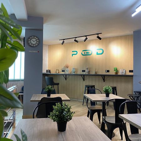 The Pod Suite Hostel Blasco บาเลนเซีย ภายนอก รูปภาพ